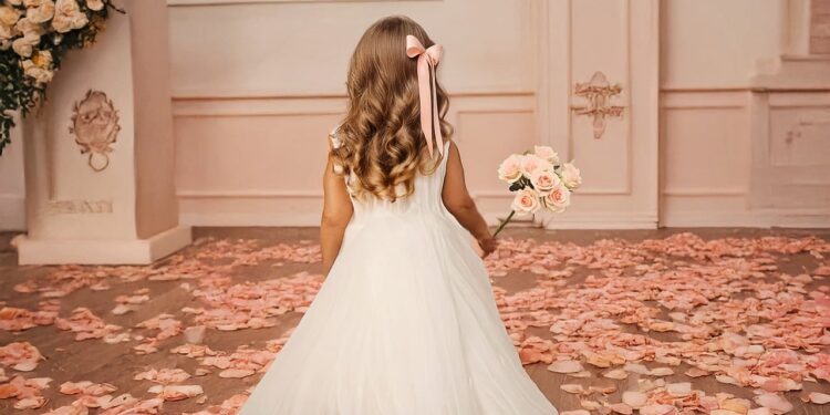 elegant winter wedding dress