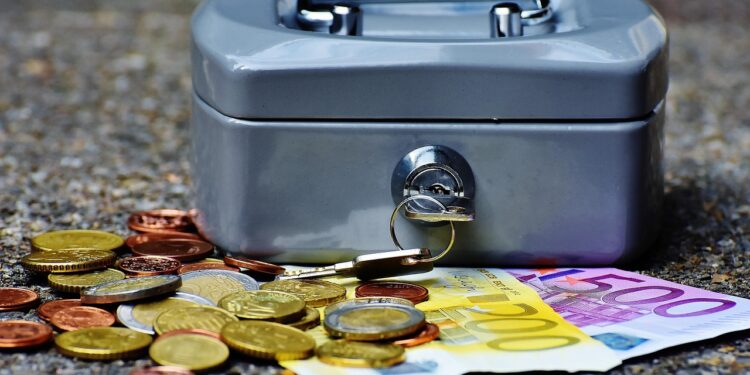 fashion business cash flow