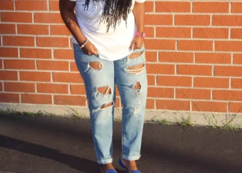 How to Style Barrel Jeans: Your Guide to Chic Denim