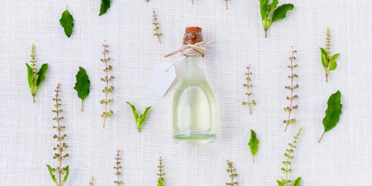 modern unisex perfume bottle