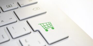 online store banking dashboard