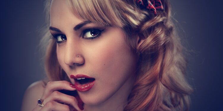 strawberry blonde hair color