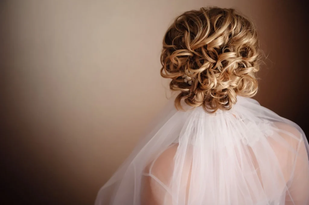 The French Twist Guide: Mastering the Classic Updo