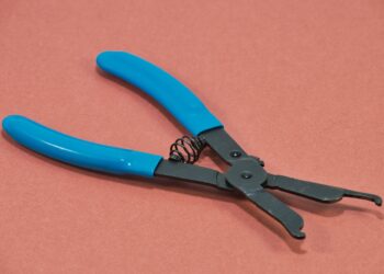 various types of tweezers