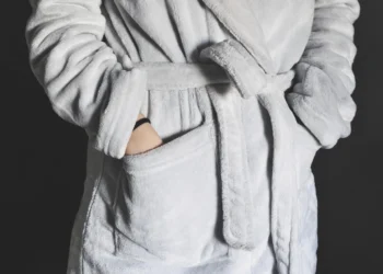 Victoria’s Secret Pink Robes: Your Comfort & Style Guide
