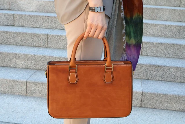 What are Gucci's most iconic handbags and accessories?