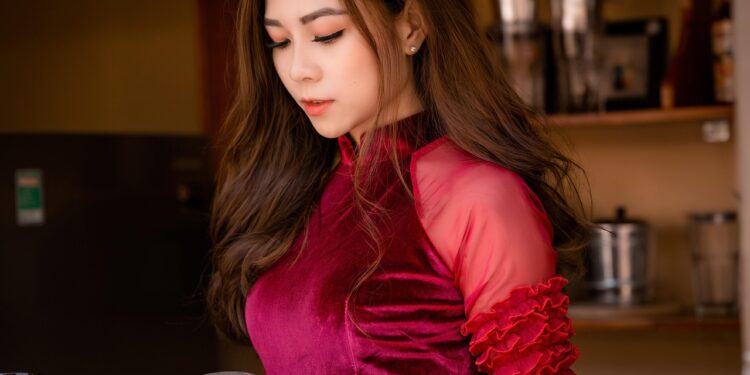 woman wearing midi dress