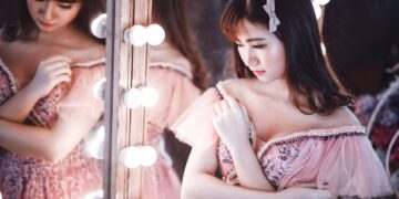 zimmermann dress model