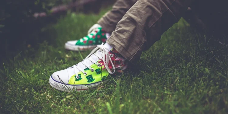 How to Lace Vans: Elevate Your Style & Fit