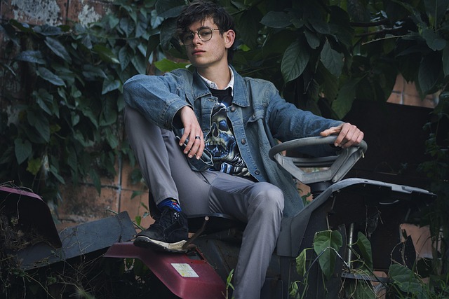 What are common mistakes to avoid in streetwear?