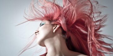 How to Hair Tinsel: Master the Sparkle